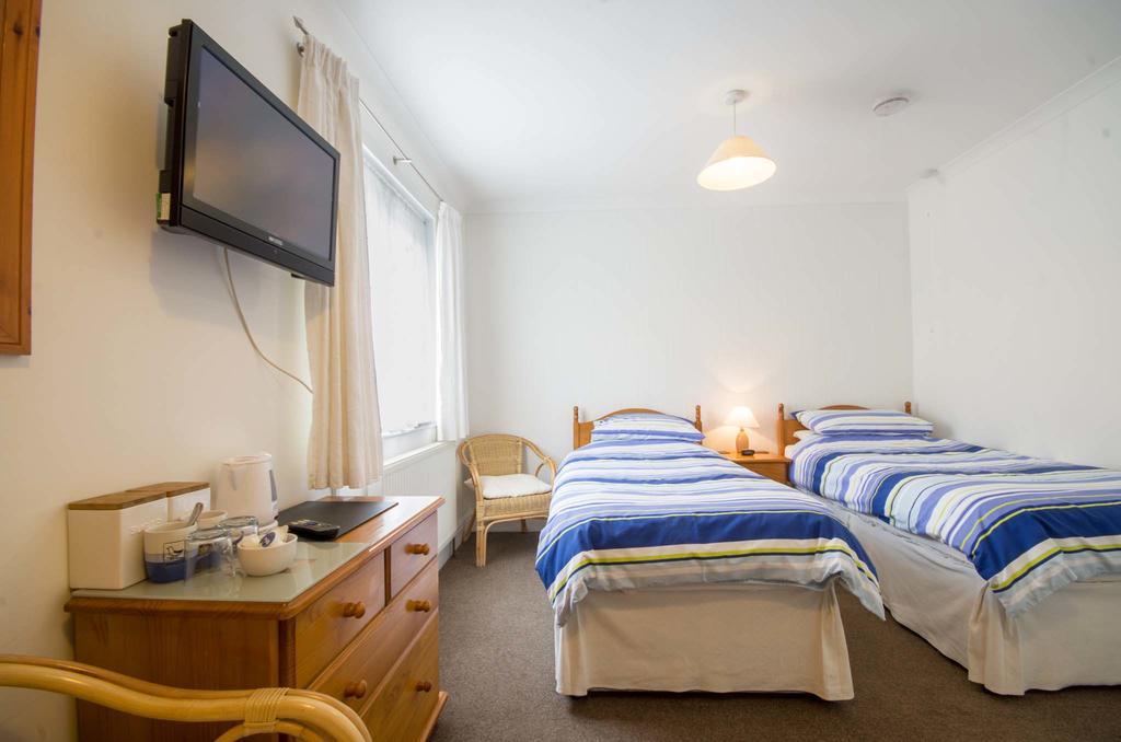 Seaview Bed and Breakfast Looe Exteriör bild